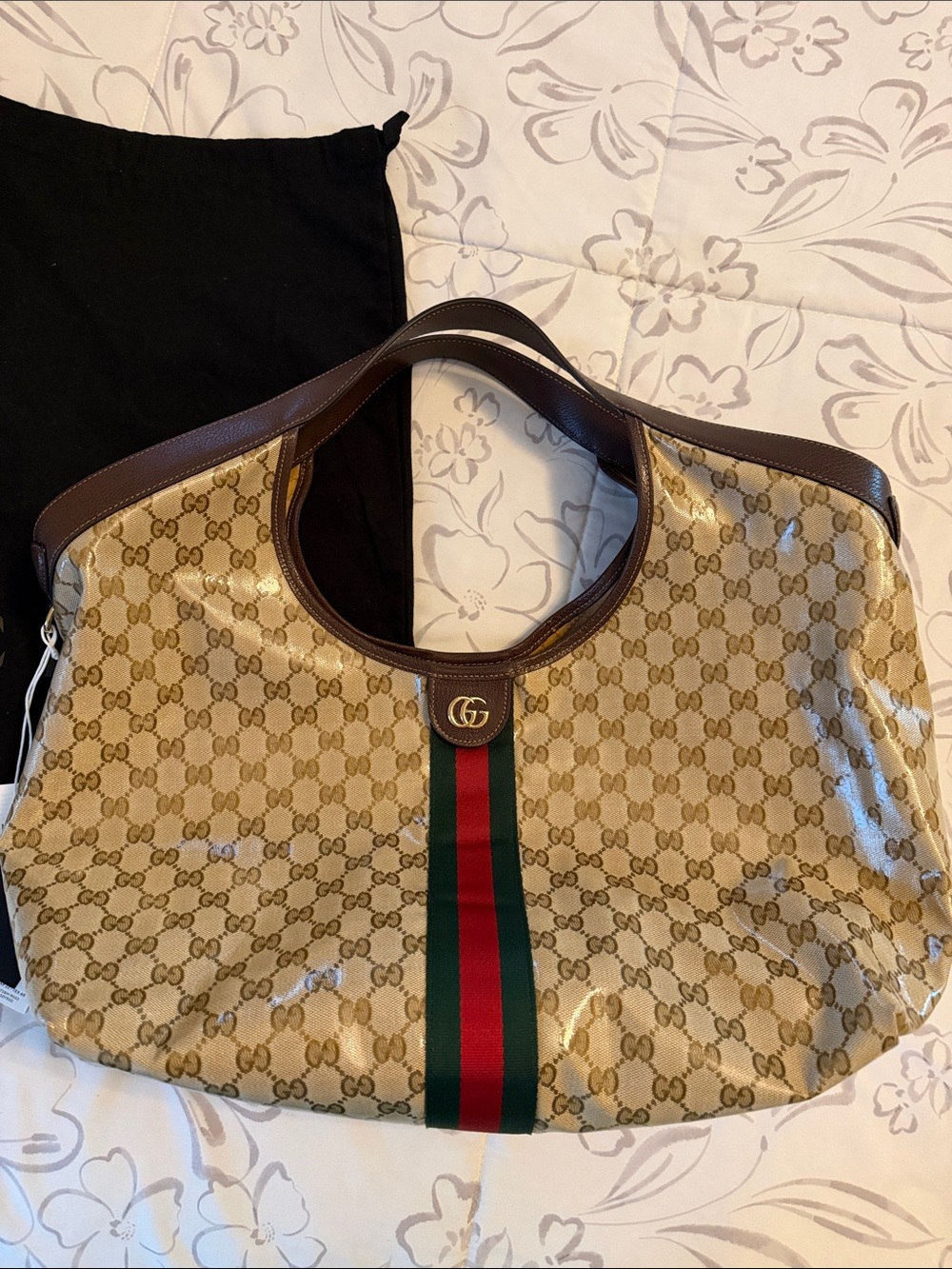Gucci large Giglio tote GG Supreme